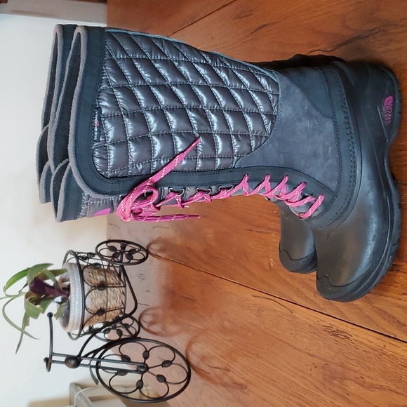 The North Face Shoes - The Northface Thermoball Utility boot